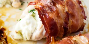 Trứng cuộn thịt xông khói