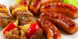 Xúc xích nướng thơm ngon