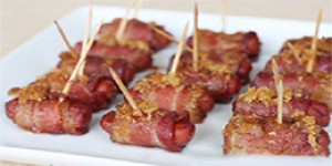 THỊT XÔNG KHÓI CUỘN XÚC XÍCH CHIÊN